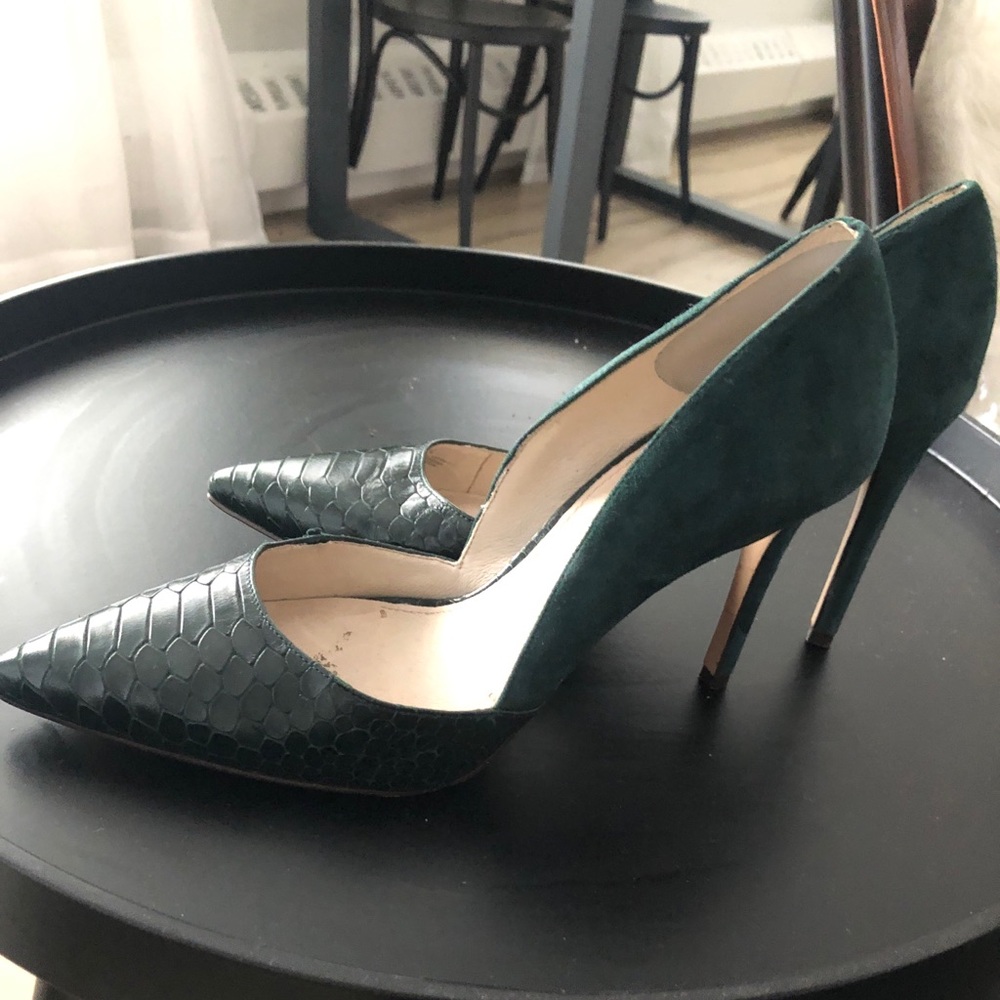 Louise et Cie green leather velvet crocodile shoes
